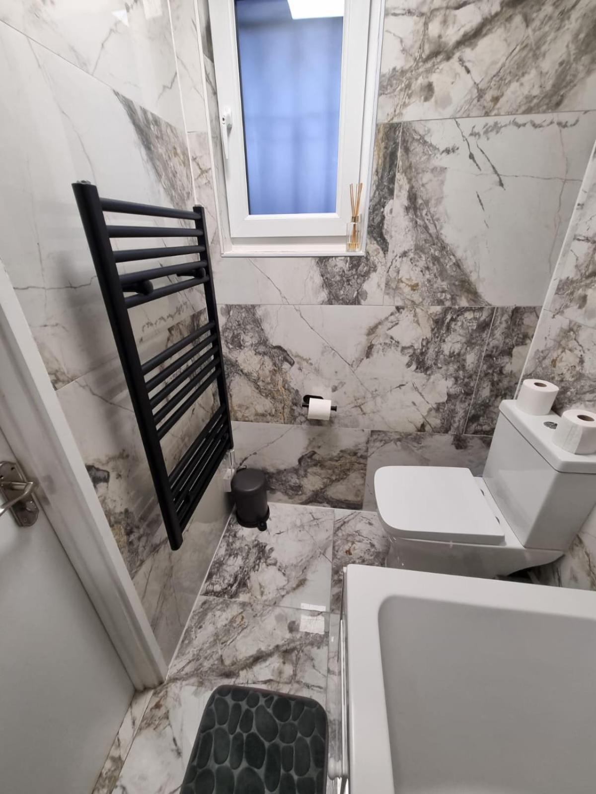 Stylish London Apartment & Free Parking Eksteriør bilde