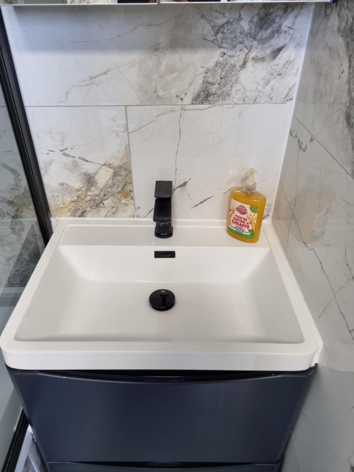 Stylish London Apartment & Free Parking Eksteriør bilde