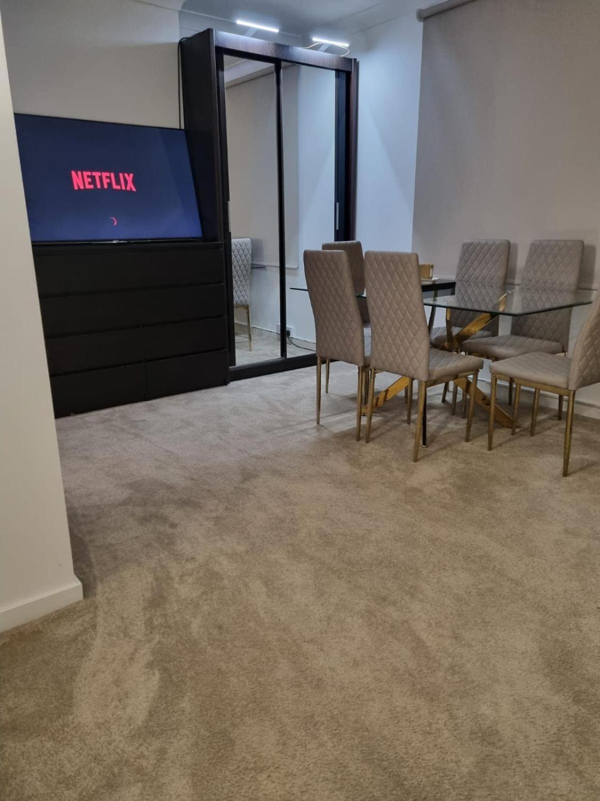 Stylish London Apartment & Free Parking Eksteriør bilde