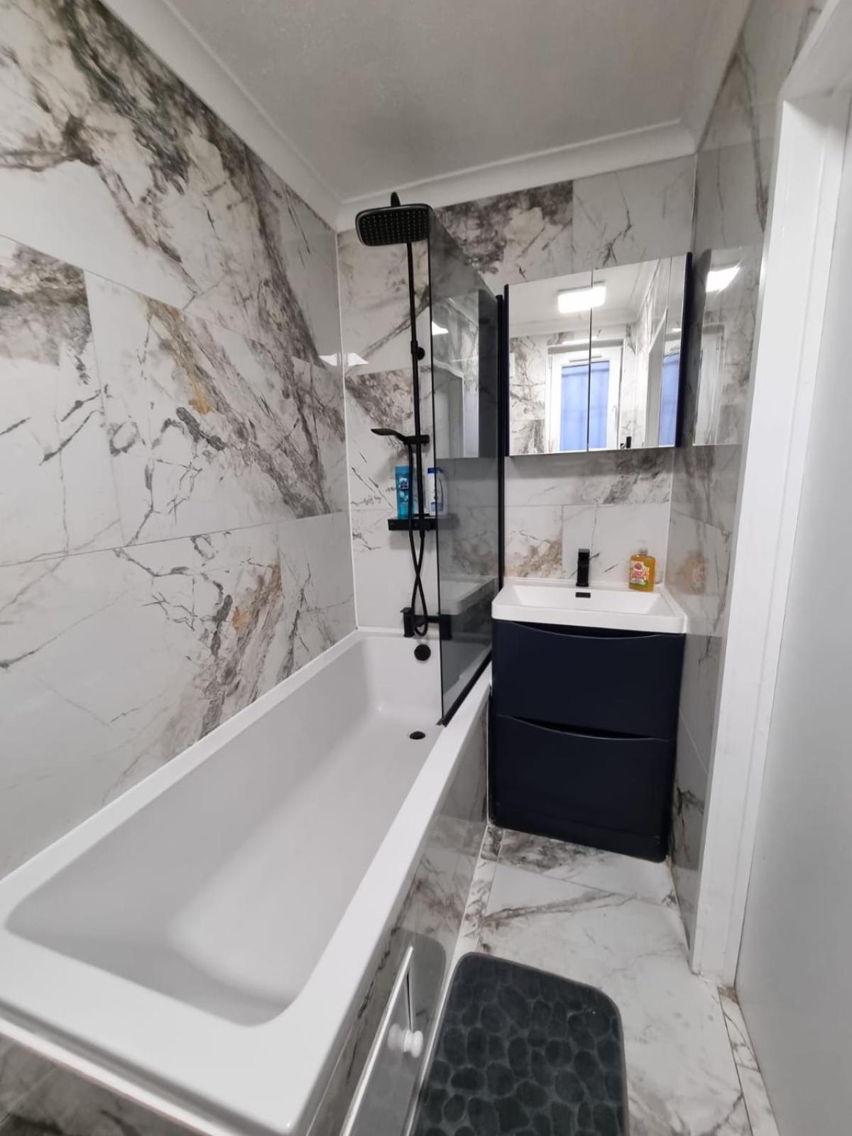 Stylish London Apartment & Free Parking Eksteriør bilde